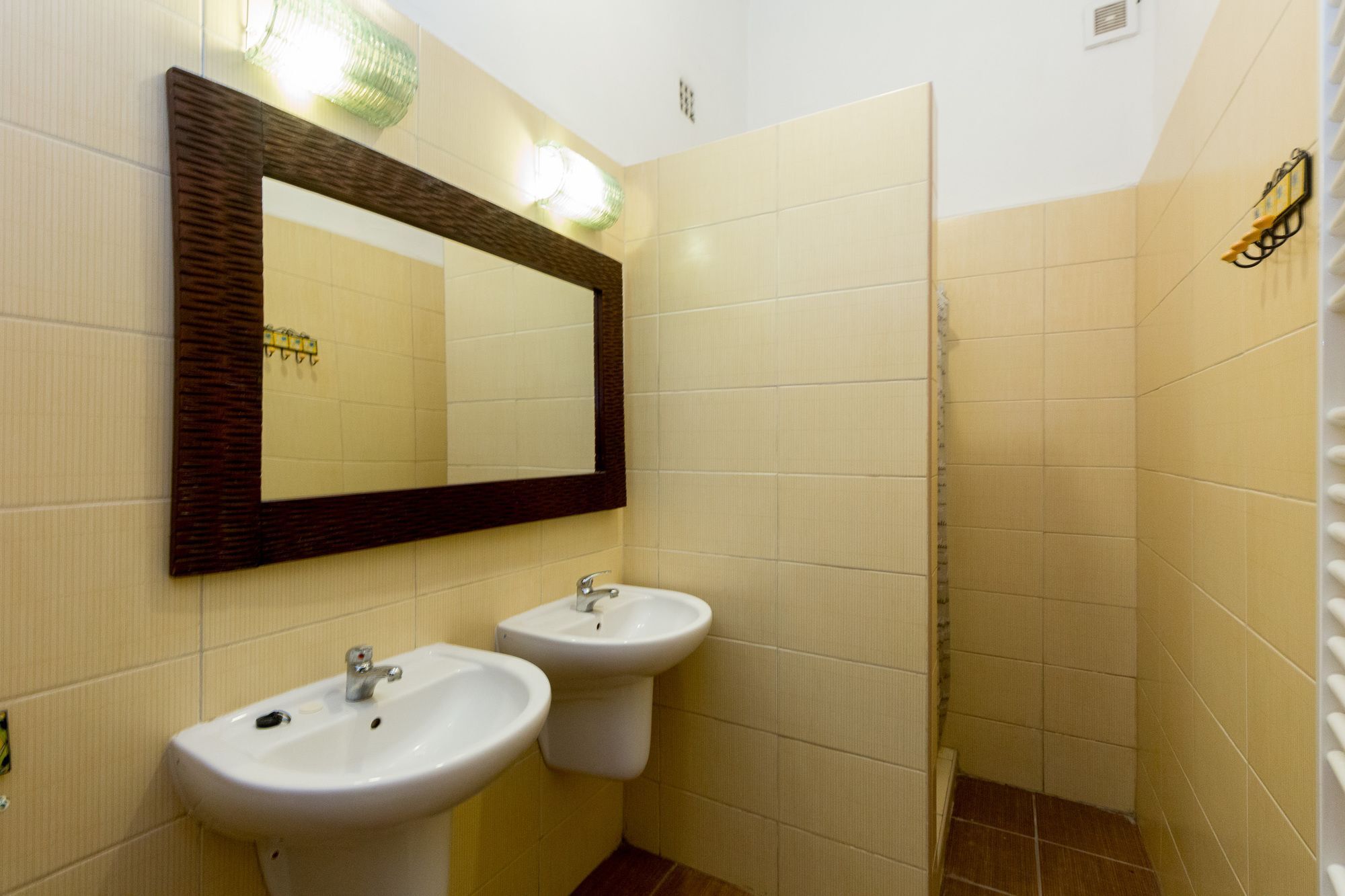 Bpm-Maharaja Rooms Budapest Exteriör bild